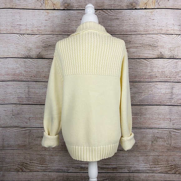 Vintage 80’s Cream Collared Split-Neck Sweater w/ Pockets - Picture 3 of 8